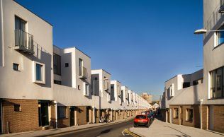 Tanner Street, Barking